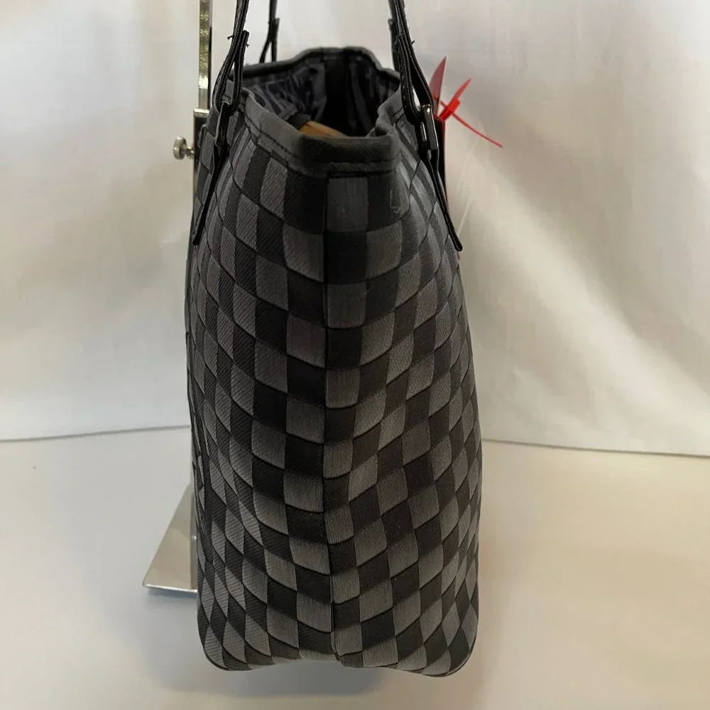 New Sprayground Fiber Optic Lightshow Tote - Picture 5 of 16
